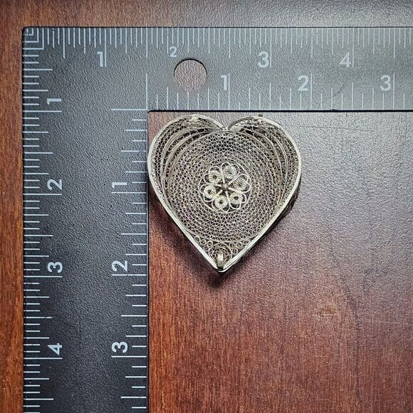 Antique Handmade Filigree Silver Plated Heart Box (Toned/Tarnish) - Picture 10 of 10